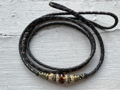 Black & Bronze kangaroo show lead with Black, Bronze & Gold beads