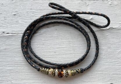 Black & Bronze kangaroo show lead with Black, Bronze & Gold beads - Image 3